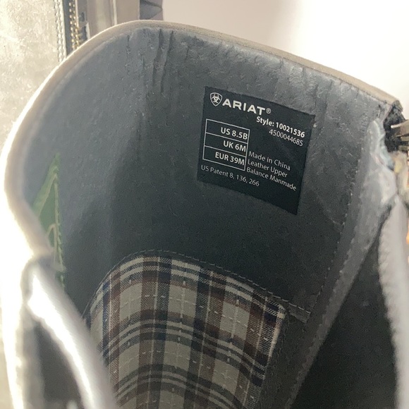 Ariat Women’s Clara Waterproof Boot - Picture 8 of 11